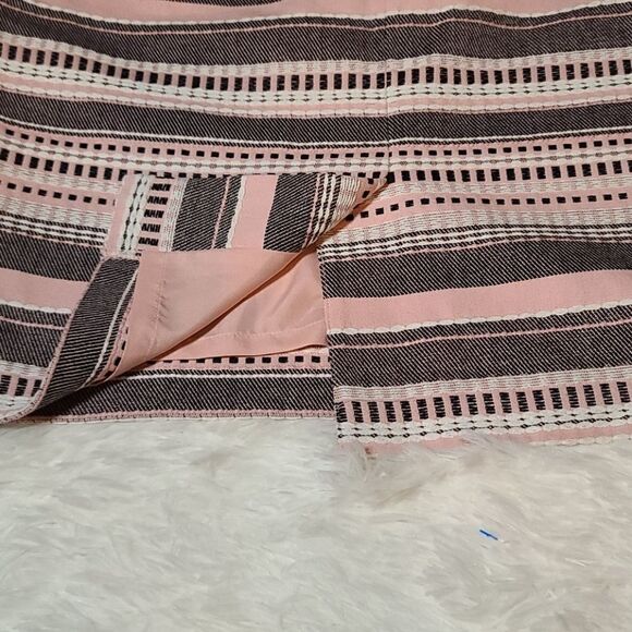 Loft Pencil Skirt Size 6 - Picture 3 of 8